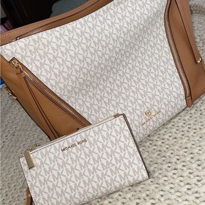 Michael Kors purse & wallet